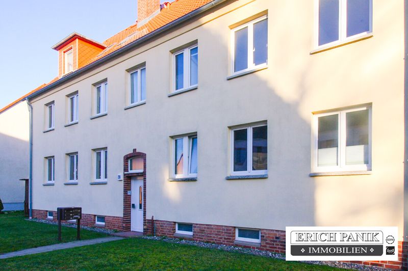 Gemütliche 2-Zimmer-Dachgeschosswohnung mit Gartenparzelle in Ribnitz-Damgarten